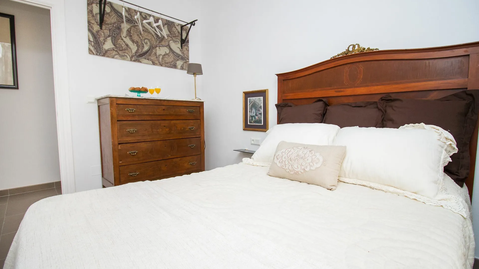 Impressive Apartment In The Centre Malaga Spain